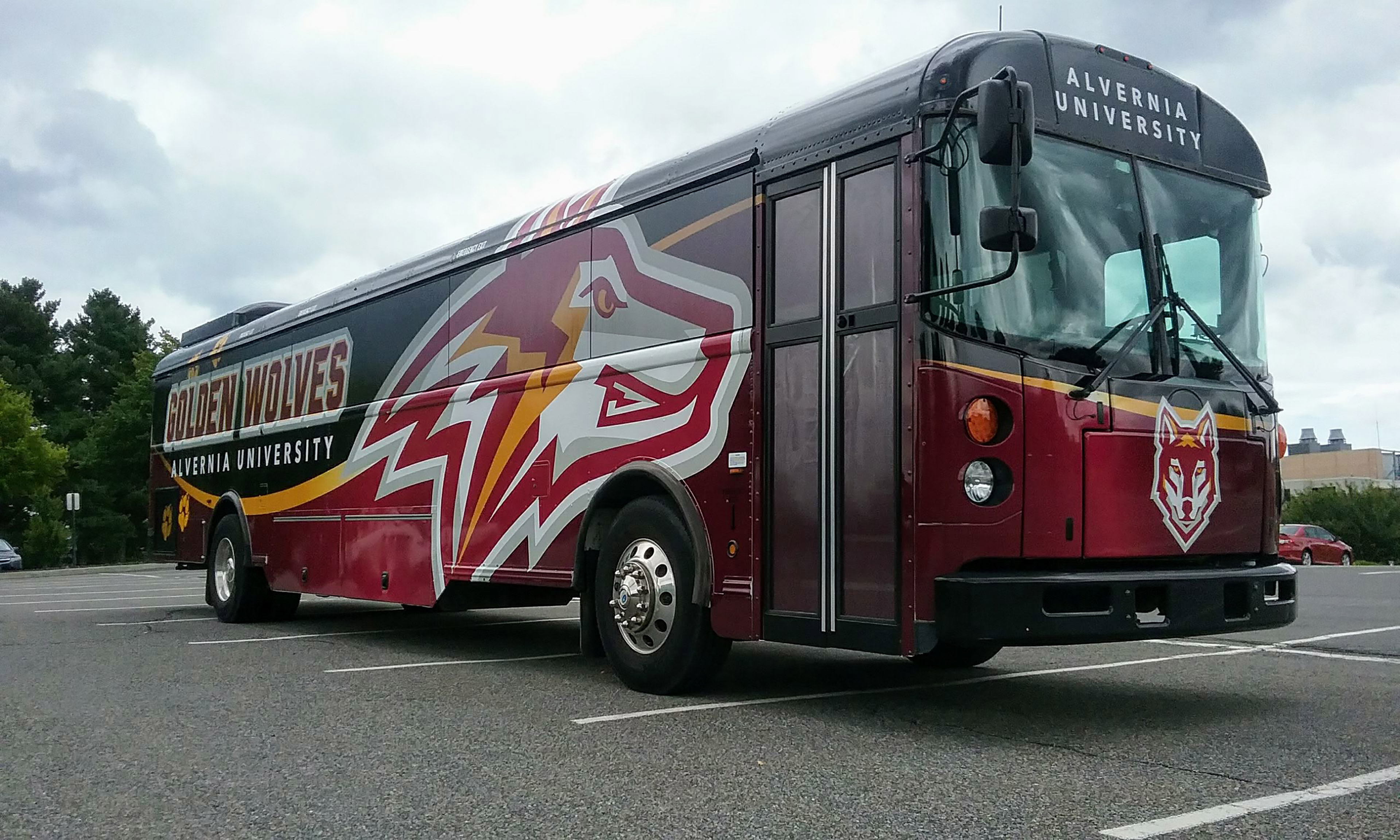 Bus with Golden Wolves artwork
