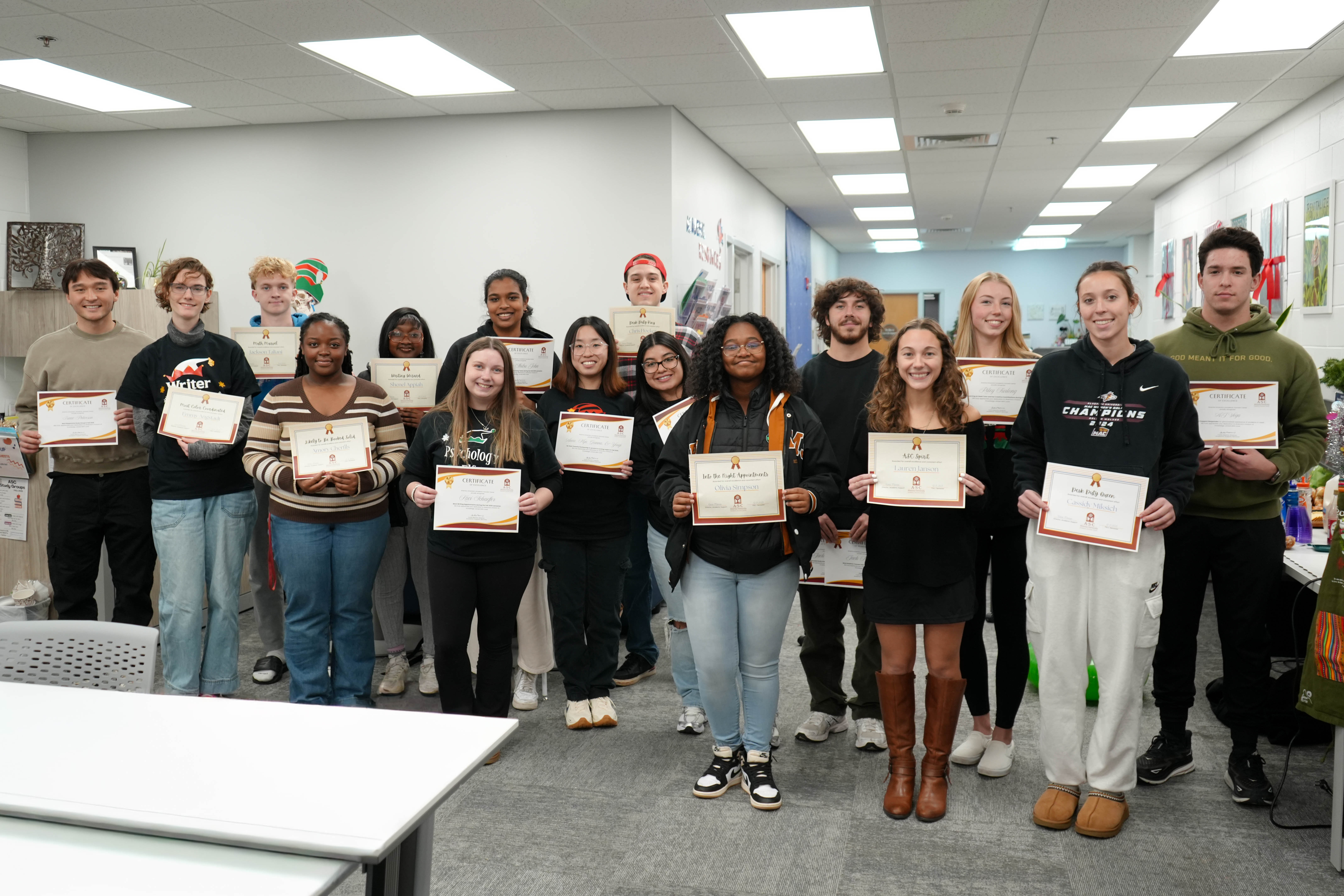 Fall 2025 Peer Tutor Awards