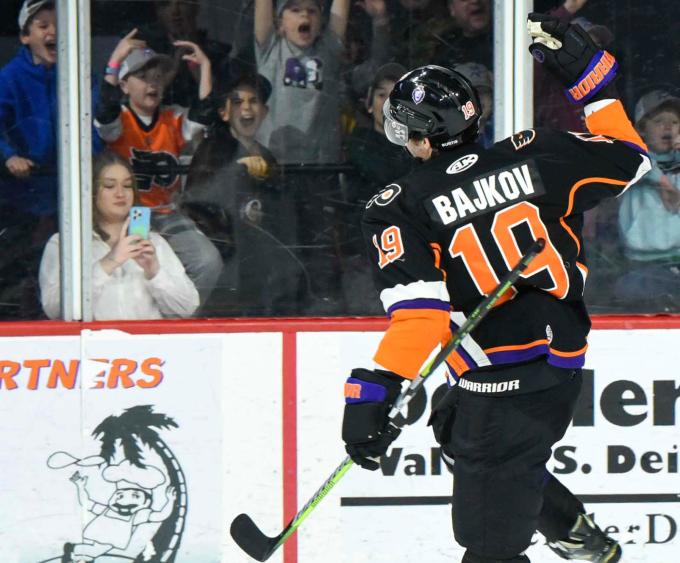 Emily Barrett Reading Royals