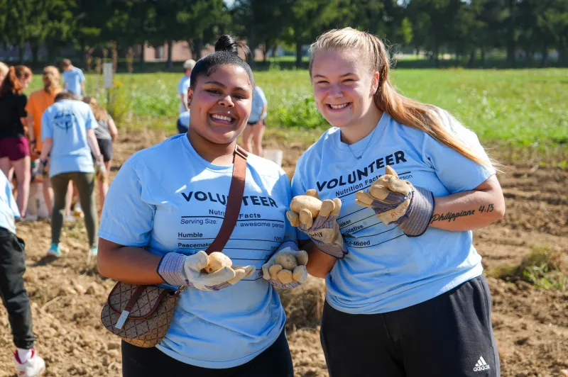 Service Potato Picking 2025