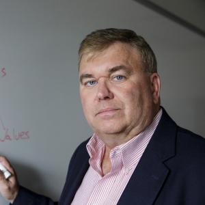 Sam Bradley faculty Thumbnail