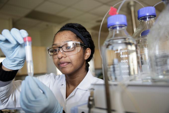 Chemistry student in laboratory