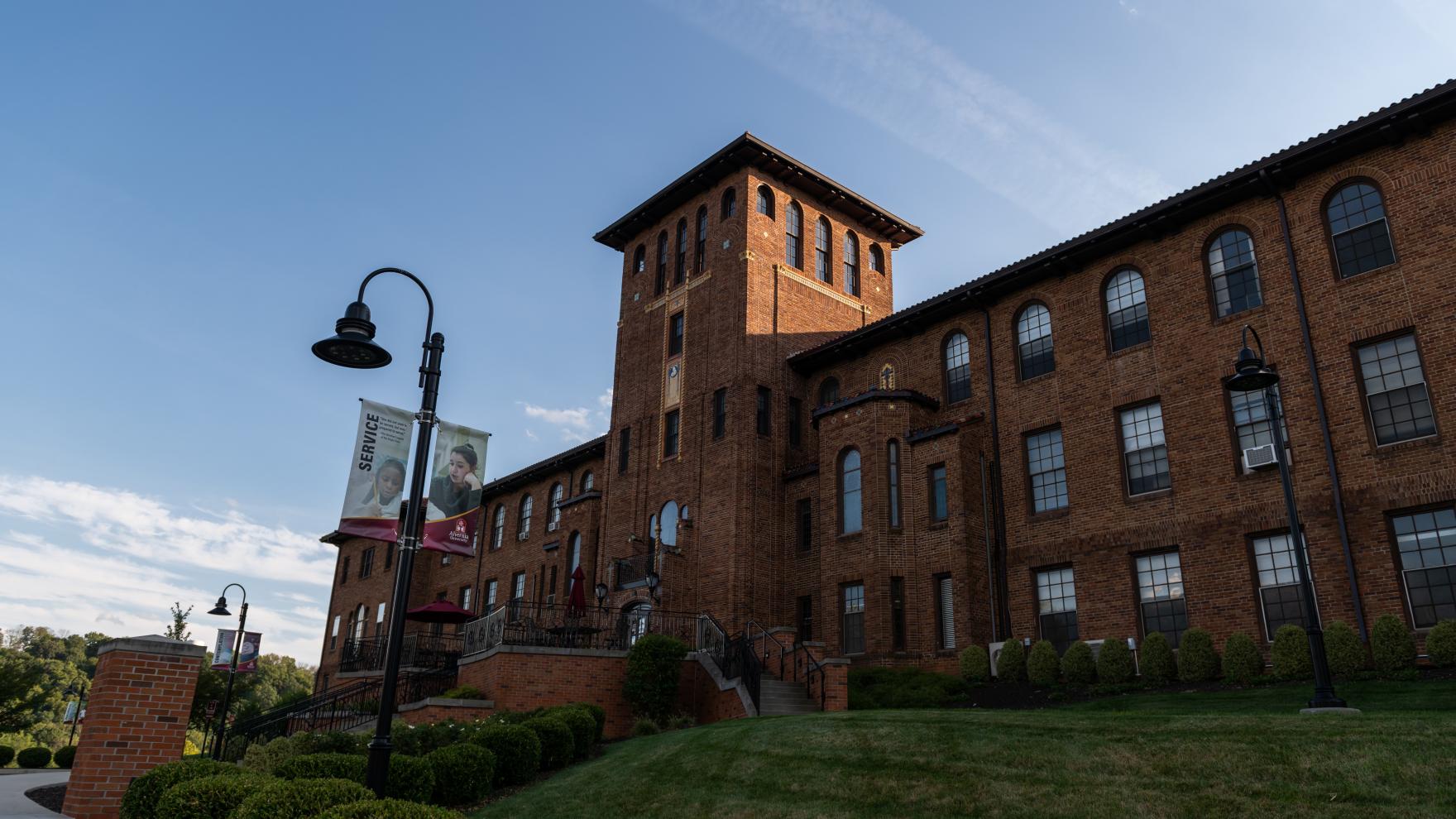 About Alvernia University