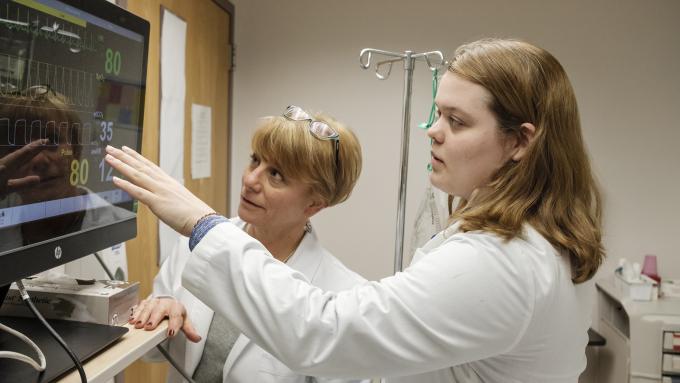 Nursing lab instruction