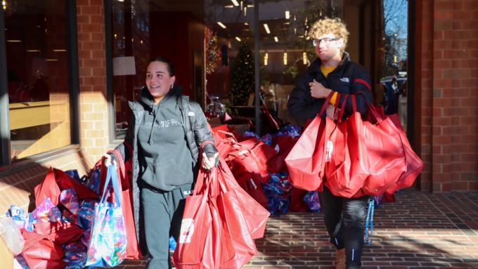 2022 Turkey Drive Student Volunteers