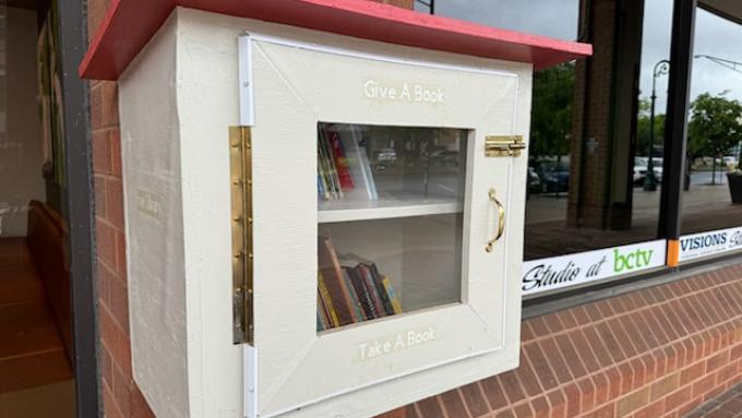 Free library john r. post center at reading collegetowne