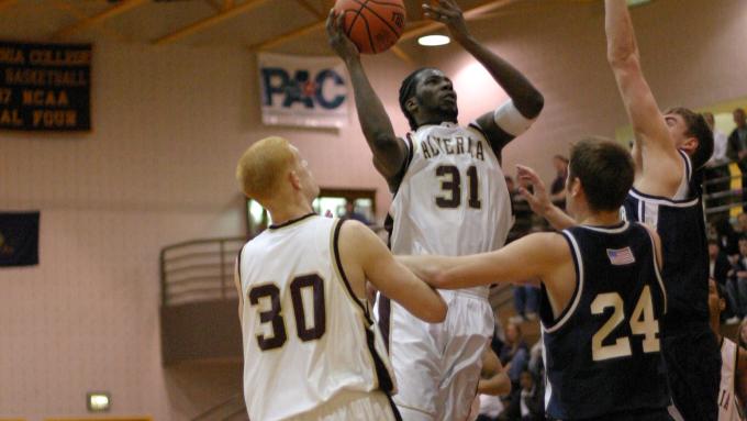 Ray Strickland basketball