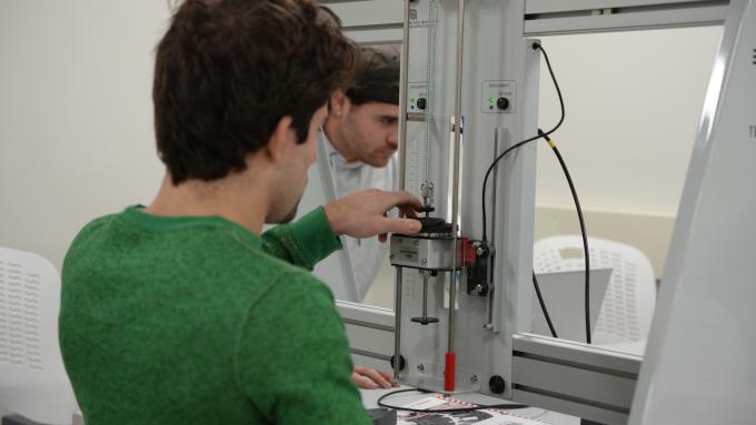 Engineering lab class