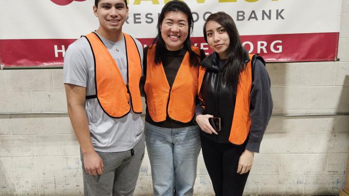 International Students 2024 Helping Harvest