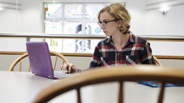 Honor student, Lucy Horn in the Franco Library